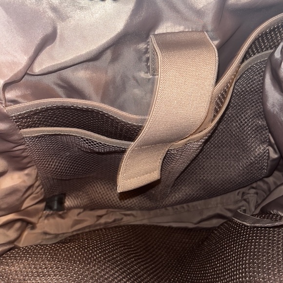 DAGNE DOVER INDI DIAPER BACKPACK IN DUNE - good condition! spots can be cleaned! - Picture 4 of 6